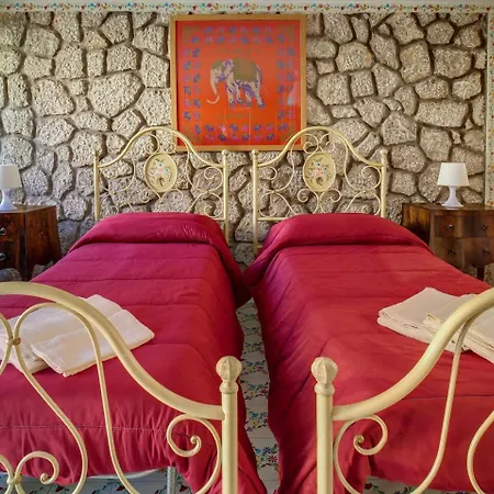 Semesterbostad La Maison D'ileane Di Silvana By Italianhost *