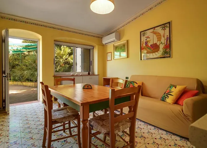 La Maison D'ileane Di Silvana By Italianhost