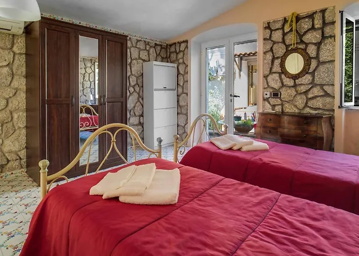 La Maison D'ileane Di Silvana By Italianhost