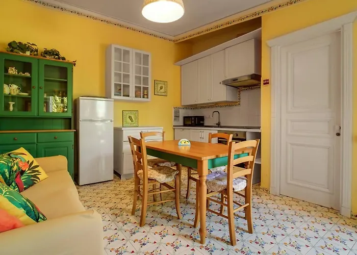 La Maison D'ileane Di Silvana By Italianhost * كابري